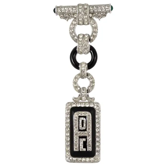 Брошь Art Deco 89 Silver Tone с черной эмалью и прозрачными стразами. Брошь Art Deco 89 Silver Tone с черной эмалью и прозрачными стразами.