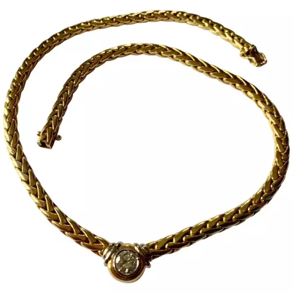 Колье с бриллиантами и золотом, Bucherer. Колье с бриллиантами и золотом, Bucherer.