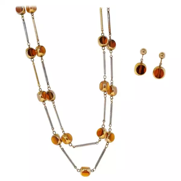 Комплект колье и серег Demi Parure из позолоченного и дымчатого стекла от Bergère, 1970 е годы.