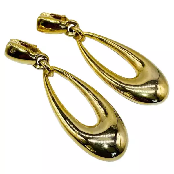 Винтажные позолоченные клипсы Anne Klein 1980 е годы.