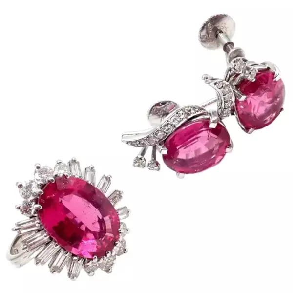 Комплект колец и серег H. Stern Diamond из белого золота с розовым турмалином.