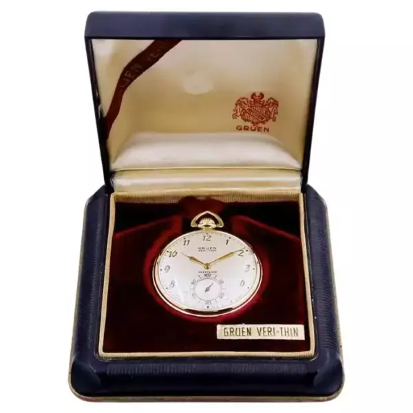 Карманные часы Gruen Watch Company с открытым циферблатом, около 1930 х годов.
