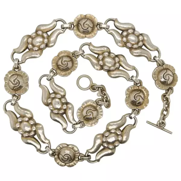 Винтажное колье чокер Georg Jensen из датского стерлингового серебра № 10. Винтажное колье чокер Georg Jensen из датского стерлингового серебра № 10.
