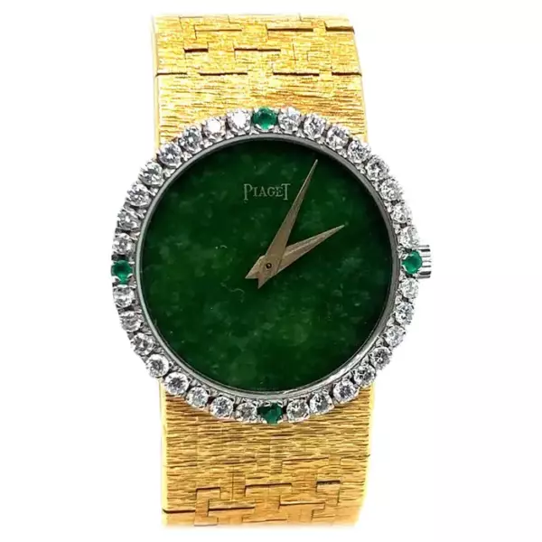 Ретро золотой безель Piaget Depose из натурального бриллианта и редкий нефритовый циферблат, около 1970 года.