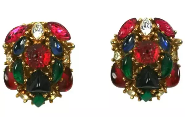 Трехцветные овальные клипсы для ушей Marvella с фруктовым салатом из позолоченного металла. Трехцветные овальные клипсы для ушей Marvella с фруктовым салатом из позолоченного металла.