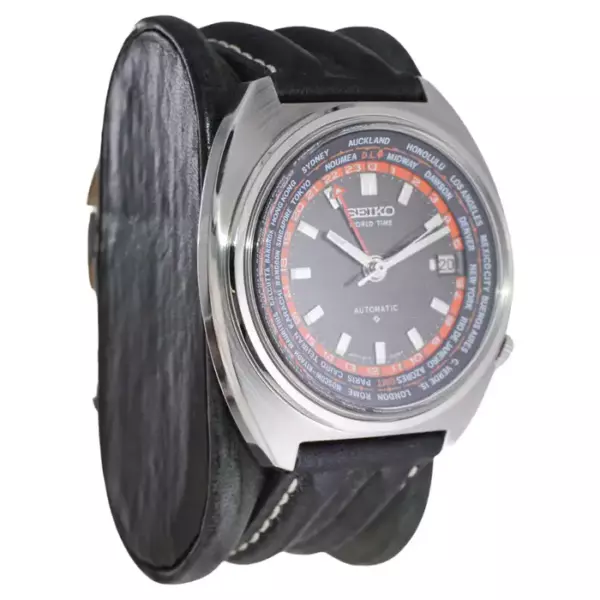 Часы Seiko Steel World Time, около 1970 х годов, в отличном оригинальном состоянии.