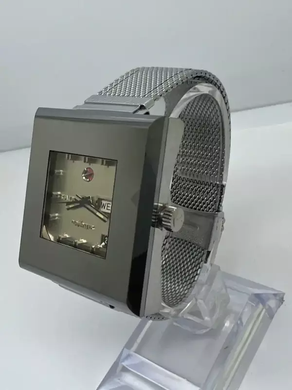 Редкие винтажные часы Rado DiaMaster 10 Tumgsten с устойчивым к царапинам корпусом.