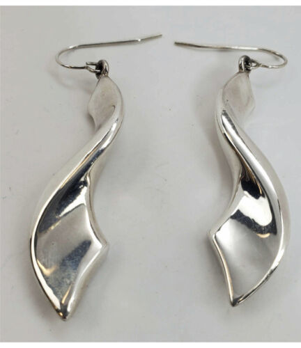 серьги крючки Саймона Себбага. 8,79 г.