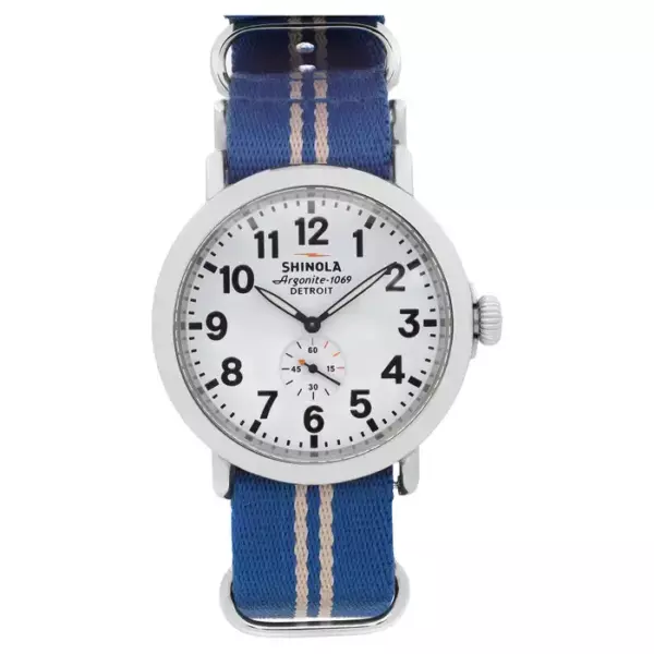 Shinola The Runwell Кварцевые мужские часы со стальным белым циферблатом S010000100 Shinola The Runwell Кварцевые мужские часы со стальным белым циферблатом S010000100