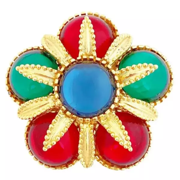 Стеклянная брошь Mughal Gripoix Flower от Sphinx, 1960 е гг. Стеклянная брошь Mughal Gripoix Flower от Sphinx, 1960 е гг.