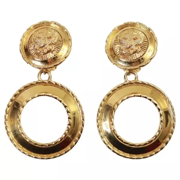Винтажные серьги кольца St John Gold Tone, около 1980 х годов. Винтажные серьги кольца St John Gold Tone, около 1980 х годов.