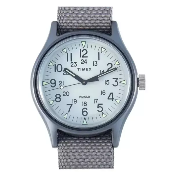 Алюминиевые часы Timex MK1 TW2T10500. Алюминиевые часы Timex MK1 TW2T10500.