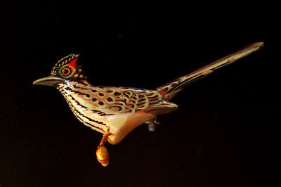 булавку в виде птицы Takahashi Roadrunner, 1950 е – 1980 е гг. булавку в виде птицы Takahashi Roadrunner, 1950 е – 1980 е гг.