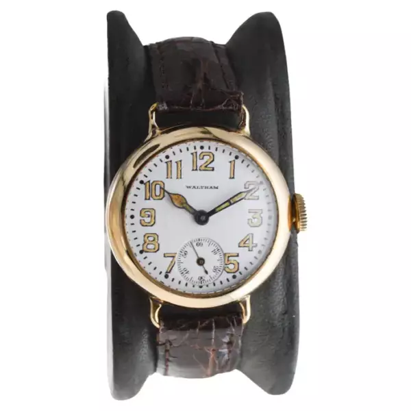 Часы Waltham 14Kt. Gold Campaign Style Watch 1915 года с оригинальным эмалевым циферблатом 1929 года.