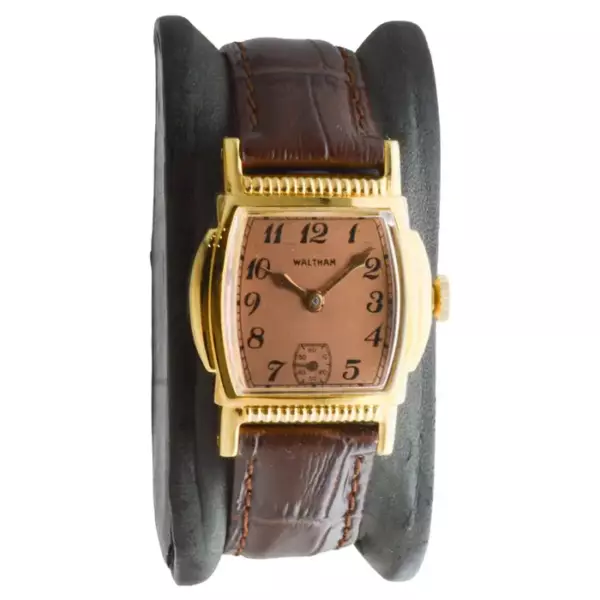 Часы Waltham Gold Filled в стиле ар деко в форме черепахи, около 1934 г.