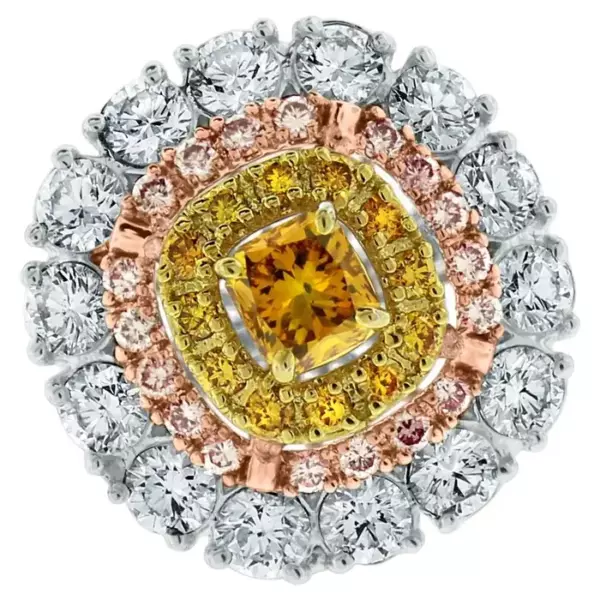 Коктейльное кольцо Beauvince Sun Diamond «Бриллианты 2,58 карата» из золота. Коктейльное кольцо Beauvince Sun Diamond «Бриллианты 2,58 карата» из золота.