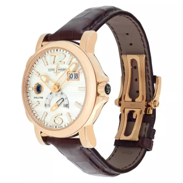 Неиспользованные наручные часы Ulysse Nardin Big Date из 18 каратного желтого золота Ref 246 55.