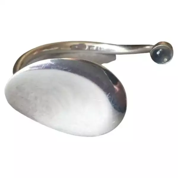 Серебряный браслет Georg Jensen с лунным камнем № 257 от Вивианны Торун.
