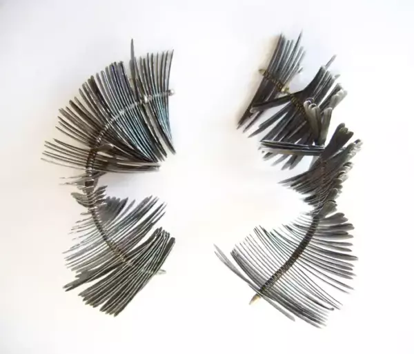 Серьги гвоздики Tone Vigeland Studio Kinetic Flattened.