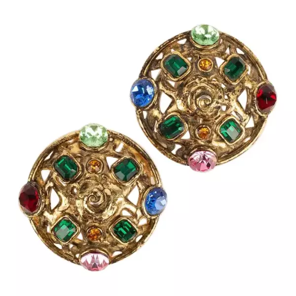 Серьги Ungaro из золотистого металла с разноцветными стразами.