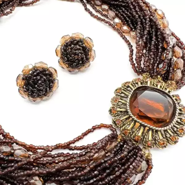 Винтажное колье и серьги Vogue Chocolate Crystal Torsade 1950 е гг. Винтажное колье и серьги Vogue Chocolate Crystal Torsade 1950 е гг.