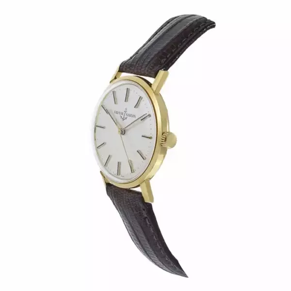винтажные часы Ulysse Nardin 1960's Watch — классические часы с круглым корпусом из 18 каратного золота диаметром 34 мм, символизирующие эпоху..